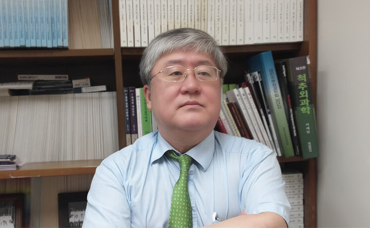 편집인 이규열