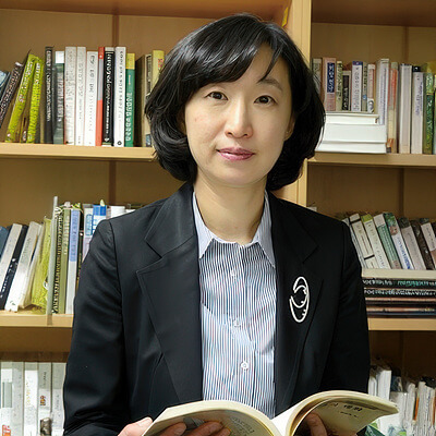 김진희